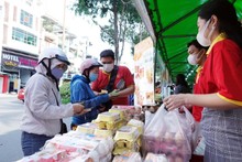 Une foire du coeur du Têt à Hô Chi Minh-Ville Photo : VOV