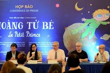 La conférence de presse sur la représentation du conte musical "Le Petit Prince" à Hanoï s'est tenue mardi à Hanoï. Photo : thoidai.com.vn