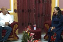 Entretien entre Truong Thi Ngoc Anh et Gerardo Hernández Nordelo. Photo: VNA