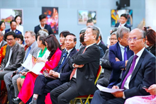 La première Journée de la culture d'entreprise vietnamienne avec pour thème « Cultures des affaires vietnamienne et européenne : Perspectives entrecroisées » s'est tenue pour la première fois en France. Photo : baovanhoa.vn