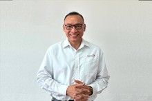 Le représentant en chef de l’organisation World Vision International (WVI), Doseba Tua Sinay. Photo : thoidai.com.vn