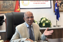 L’homme d’affaires d’origine vietnamienne, Nguyên Hông Huê, un Vietnamien d’Australie, président de l'Association des Entrepreneurs vietnamiens à l'Étranger (BAOOV), membre du Comité central du Front de la Patrie du Vietnam. Photo: fournie par l'intéressé