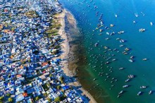 Le village de pêcheurs de Mui Ne vu d'en haut. Photo : Khang Océan.