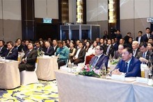 Le Premier ministre Pham Minh Chinh participe à une réunion d'affaires Vietnam-Malaisie à Kuala Lumpur