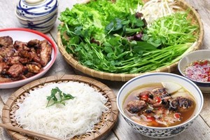 Le "bún chả", un des plats typiques de Hanoi. Photo : VNA.