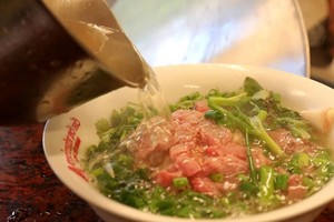 Phở - Quintessence de la cuisine vietnamienne