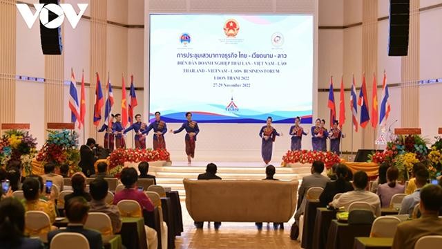 Forum des affaires Thaïlande-Vietnam-Laos. Photo : VOV.