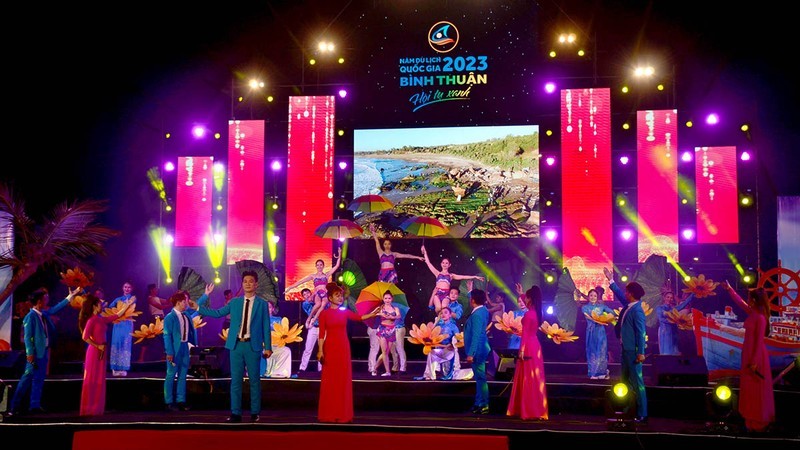 Cérémonie d’ouverture de l’Année nationale du tourisme 2023 à Binh Thuân. Photo : NDEL