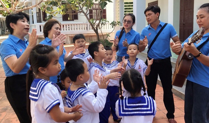 Dans l'école primaire du chef-lieu de Truong Sa. Photo : NDEL.