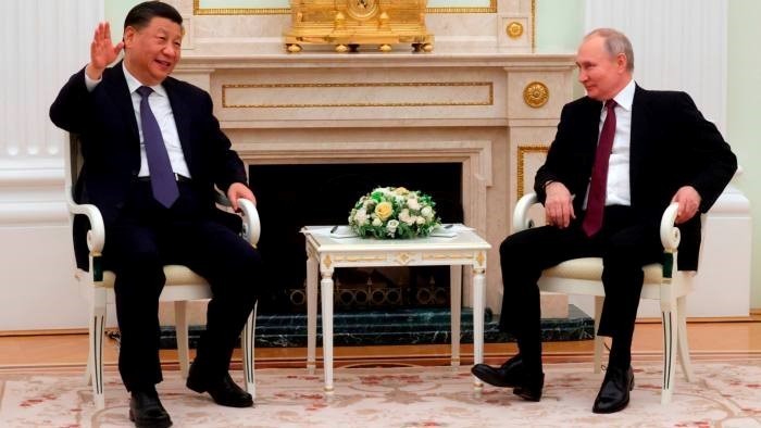 Le Président russe, Vladimir Poutine (à droite), et le Président chinois, Xi Jinping, au Kremlin, à Moscou, le 20 mars 2023. Photo : AP.