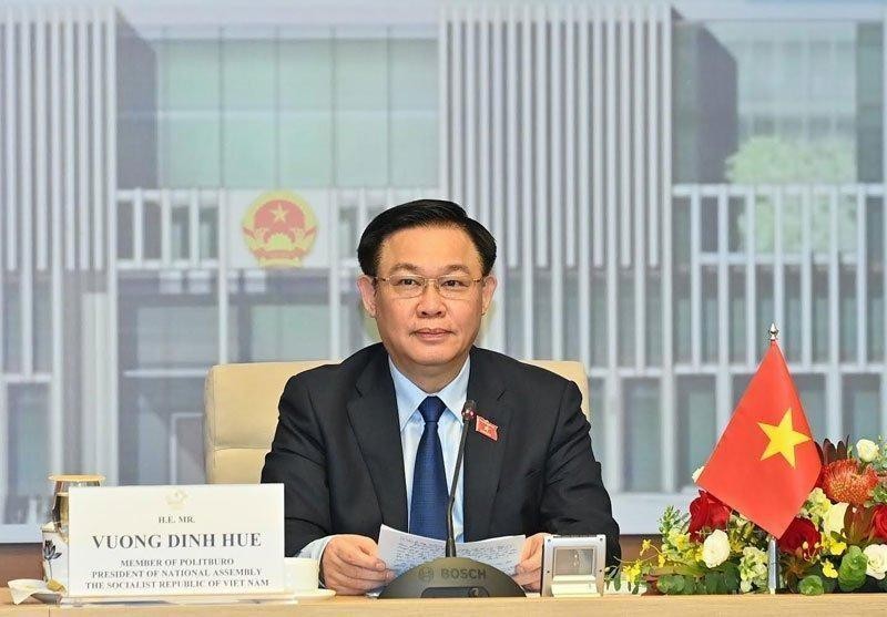 Le Président de l'Assemblée nationale vietnamienne, Vuong Dinh Huê.