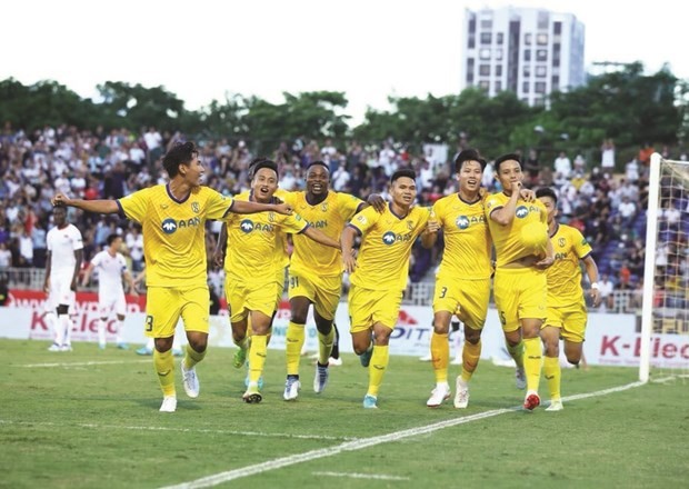 Sông Lam Nghê An FC est l’un des favoris de la saison 2023 de la V-League 1. Photo : VNA.