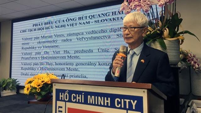 Bùi Quang Hai, président de l'Association d'amitié Vietnam - Slovaquie de Hô Chi Minh-Ville, lors de la rencontre en l'honneur de la Fête nationale slovaque, 28 août. Photo : VNA