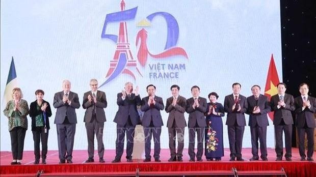 Cérémonie de lancement des événements marquant le 50e anniversaire de l'établissement des relations diplomatiques entre le Vietnam et la France (1973 - 2023). Photo : VNA.