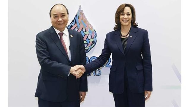 Le Président vietnamien, Nguyên Xuân Phuc, et la Vice-Présidente américaine, Kamala Harris. Photo : VNA.