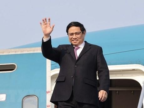 Le Premier ministre Pham Minh Chinh arrive à Hanoï le 16 décembre après-midi, terminant avec succès sa tournée en Europe. Photo : VNA