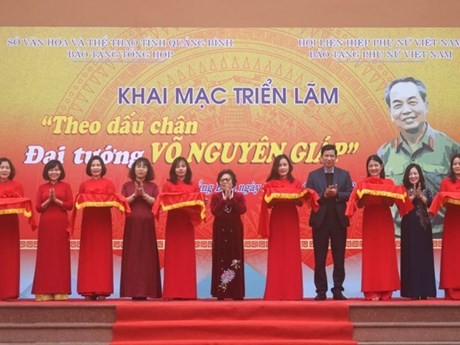 Ouverture de l'exposition à Quang Binh. Photo : VNA.