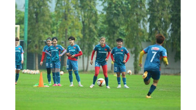 L'équipe vietnamienne de football féminin participera aux qualifications olympiques féminines 2024 au Népal et disputera deux matches contre l’équipe du pays hôte les 5 et 8 avril. Photo : VFF.