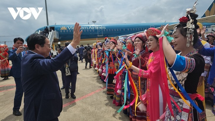 Le Premier ministre vietnamien quitte Nanning. Photo: VOV