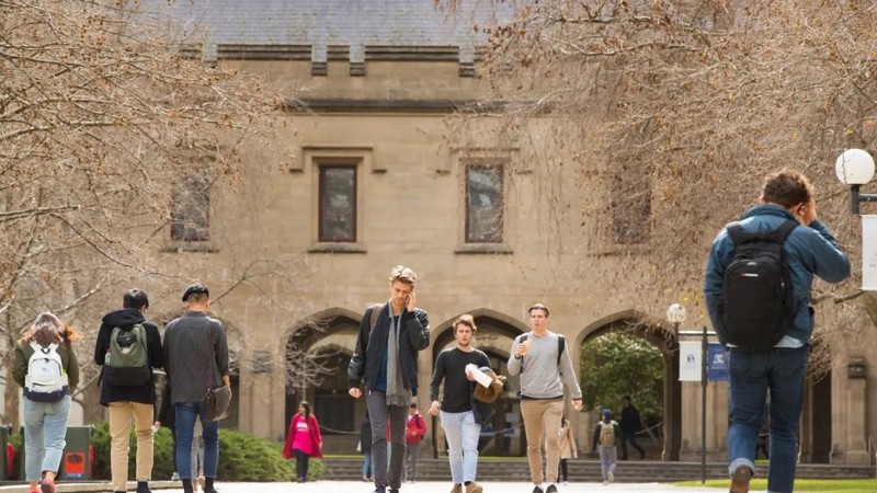 De nombreux étudiants vietnamiens sont également soutenus par le gouvernement et les écoles australiennes grâce à des bourses d’études. Photo : baoquocte.vn