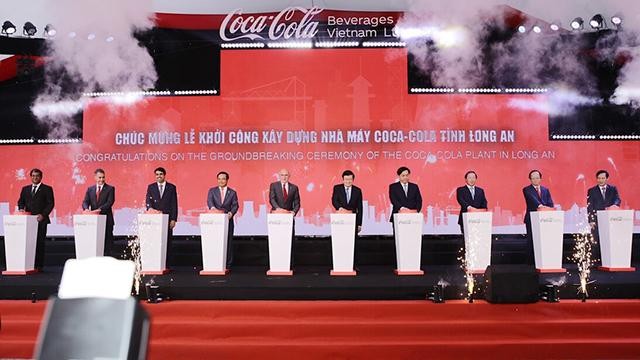 Cérémonie de mise en chantier de l’usine de 136 millions de dollars de Coca-Cola à Long An. Photo : VOV.