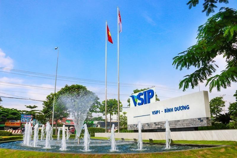Les parcs industriels Vietnam-Singapour (VSIP) sont devenus le symbole d'une coopération économique réussie entre les deux pays. Photo : NDEL