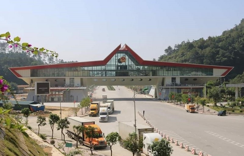 Le poste-frontière du Guangxi. Photo : congthuong.vn