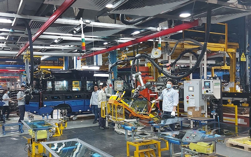 Dans l'usine de production et d'assemblage d'automobiles de Ford Vietnam. Photo : NDEL.