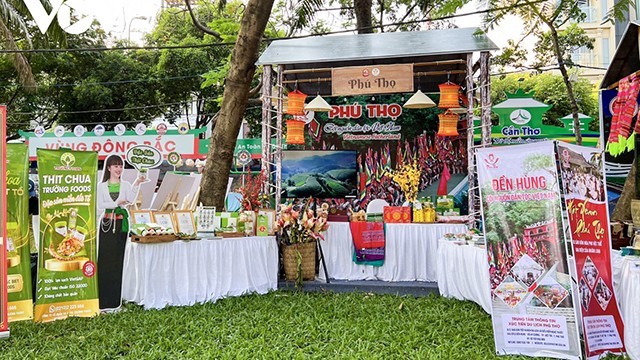 Le stand de la province de Phu Tho lors du Festival du tourisme de Hô Chi Minh-Ville 2023. Photo : VOV.