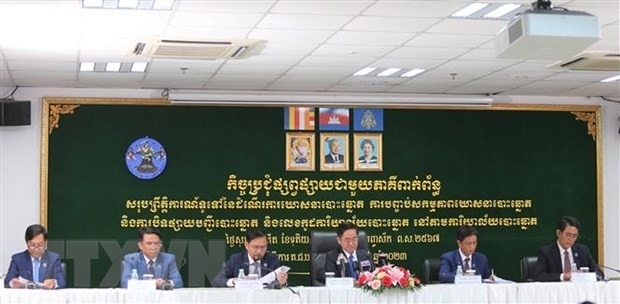 Une réunion du Comité électorale nationale du Cambodge. Photo : VNA