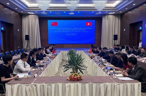 Vue du 16e tour de négociations du groupe de travail sur la coopération dans les domaines moins sensibles liés à la mer Vietnam - Chine, à Dà Nang. Photo : VNA.