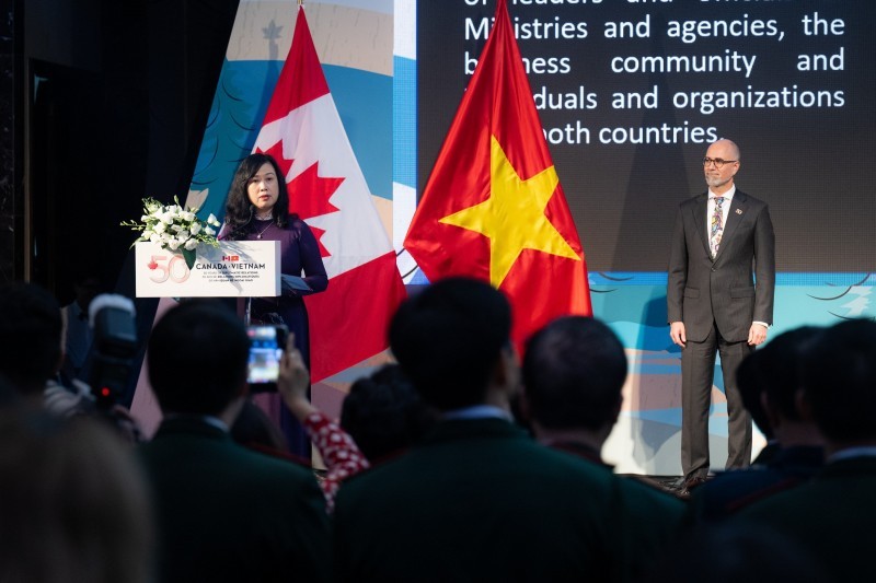 La célébration du 50e anniversaire de l'établissement des relations diplomatiques entre le Vietnam et le Canada (1973 - 2023), le 24 août à Hanoi. Photo : baoquocte.vn