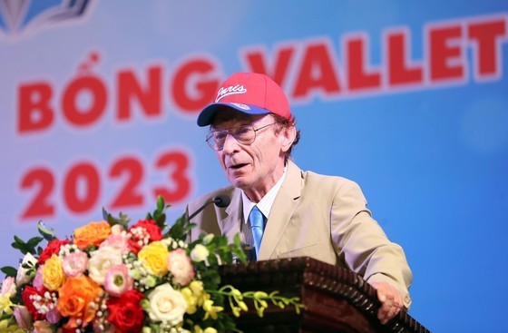 Le professeur français Odon Vallet. Photo: https://www.sggp.org.vn/