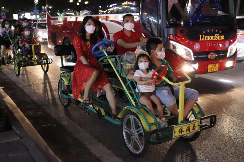 Quang Ninh s’efforce de faire du tourisme nocturne un produit clé pour développer son économie. Photo : quangninh.gov.vn