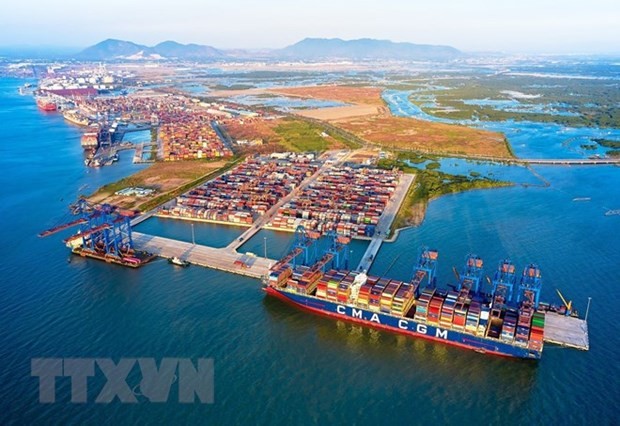 Le port-conteneurs au port international Gemalink à Bà Ria-Vung Tàu. Photo : VNA