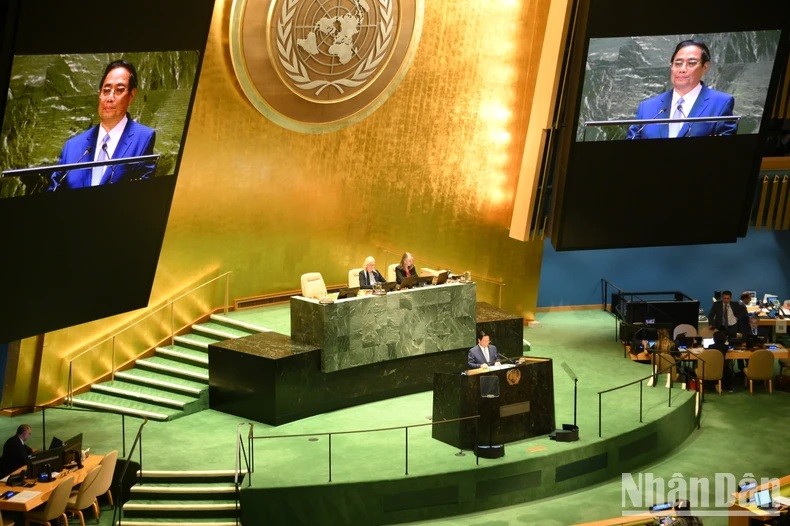 Le Premier ministre vietnamien, Pham Minh Chinh, donne un discours au débat général de haut niveau de la 78e Assemblée générale des Nations Unies. Photo : NDEL.