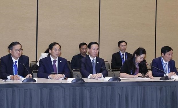 Vo Van Thuong a un échange avec la Coalition des entreprises États-Unis-APEC. Photo : VNA.
