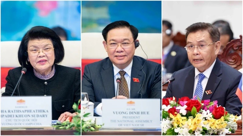 Les trois dirigeants des AN du Cambodge (à gauche), du Laos (à droite) et du Vietnam (au centre) co-présideront le 1er Sommet parlementaire du CLV. Photo : NDEL.