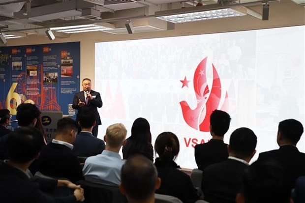 Anthony Lam, vice-président exécutif de la Fédération des industries de Hong Kong, à la Journée des étudiants vietnamiens à Hong Kong. Photo : VNA.