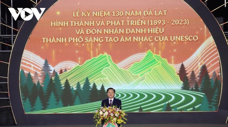 Le Vice-Premier ministre Lê Minh Khai lors de la cérémonie. Photo: VOV