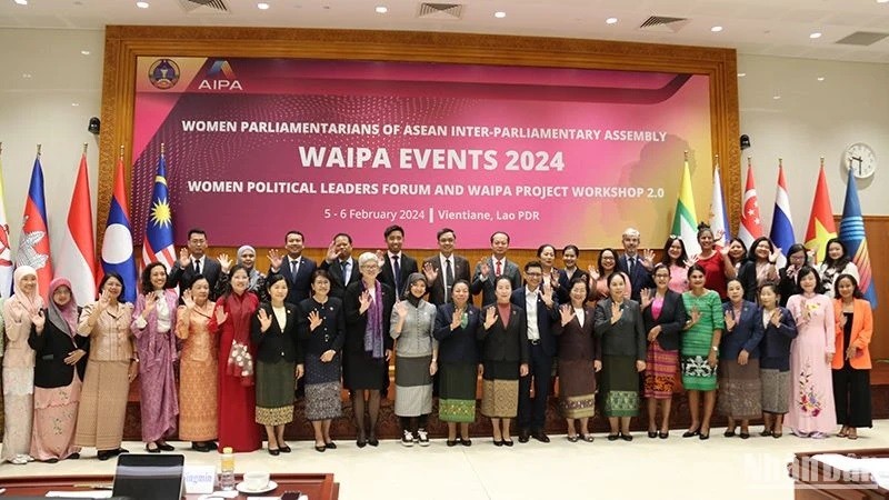 Lors du Forum des femmes dirigeantes politiques (WAIPA) à Vientiane, au Laos. Photo : NDEL.