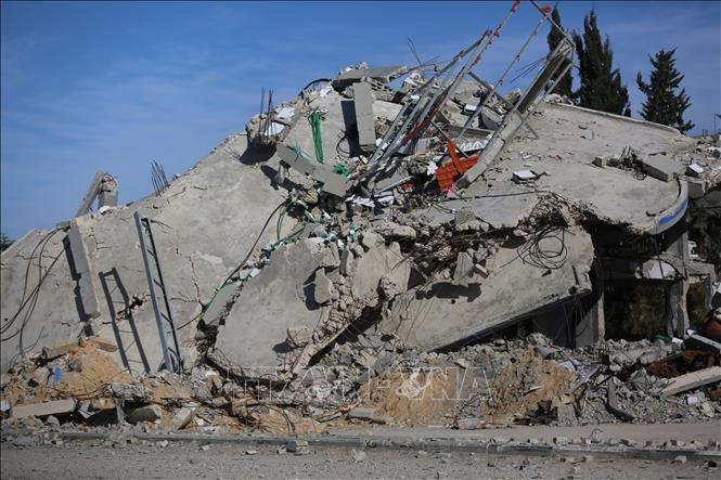 Un bâtiment détruit à Deir el-Balah, dans la bande de Gaza, le 1er mars 2024. Photo : Chine Nouvelle.