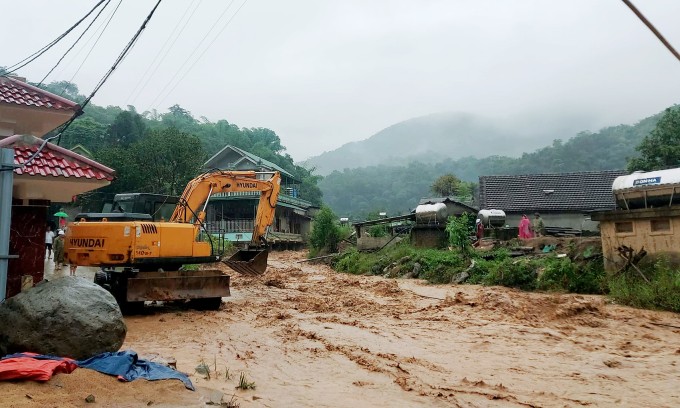 Une crue soudaine ravage une ville de la province centrale de Nghe An, en septembre 2023. Photo : vnexpress.