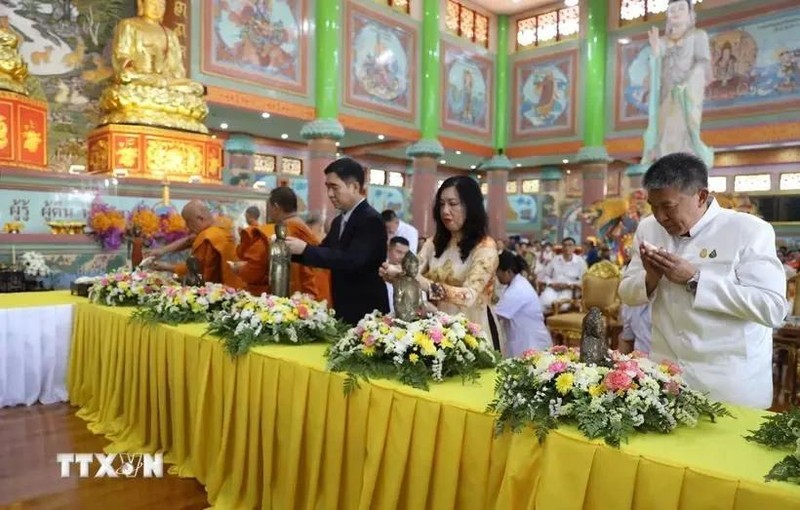 Lors de la célébration du 190e anniversaire de la création de la pagode Khanh Tho. Photo : VNA.
