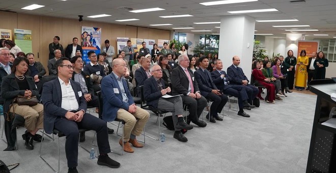 Le premier congrès de l'Association des intellectuels et experts vietnamiens en Australie a eu le 2 juin à Sydney. Photo : VNA.