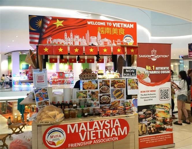 Un stand présentant les plats pho de l'entreprise Sai Gon Station. Photo : VNA.