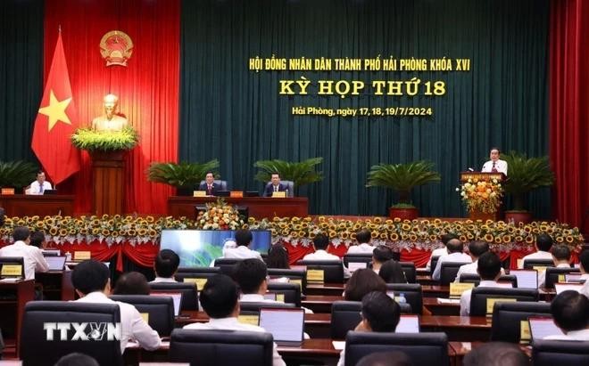 Le président de l’Assemblée nationale (AN), Tran Thanh Man, s'exprime lors de l’ouverture de la 18e session du Conseil populaire de la ville de Hai Phong (au Nord-Est du Vietnam) du 16e mandat (2021-2026). Photo : VNA.