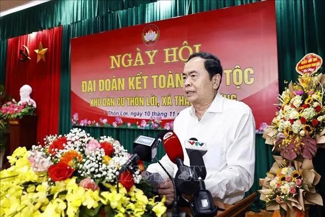 Le président de l'Assemblée natioanle, Tran Thanh Man, à la Fête de la grande union nationale à Ha Nam. Photo : VNA.