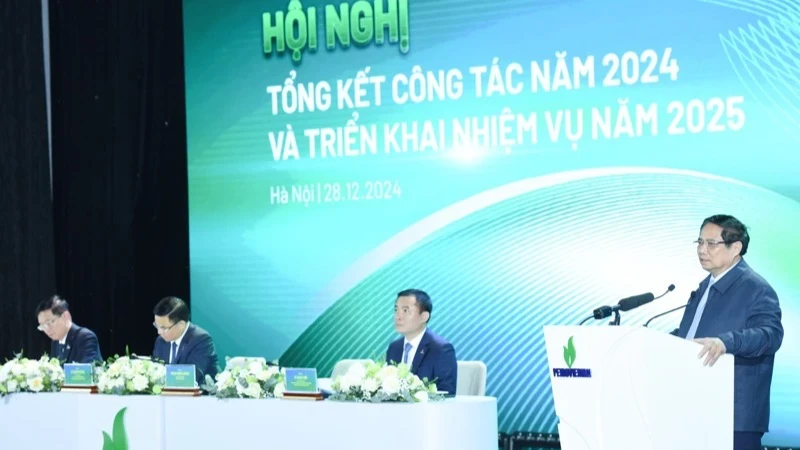 Le Premier ministre vietnamien Pham Minh Chinh prend la parole lors de la conférence annuelle du Groupe pétrolier du Vietnam. Photo : NDEL. 