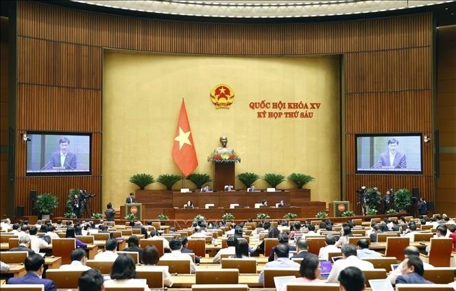 Lors d'une séance de travail de la 6ème session parlementaire de l’Assemblée nationale du Vietnam. Photo : qdnd.vn